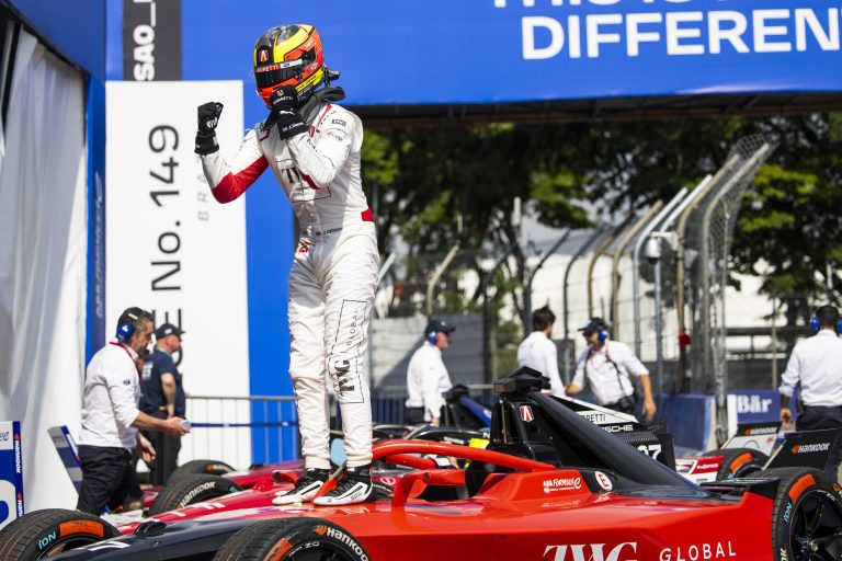 Jake Dennis parte forte: vittoria schiacciante in Brasile in Formula E