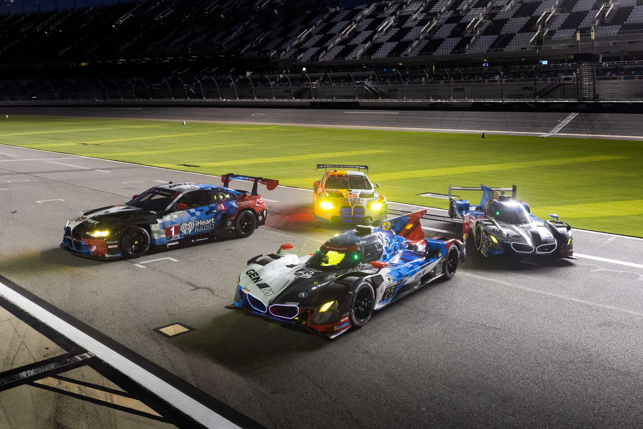 BMW M Motorsport si prepara per la 24 Ore di Daytona 2026.