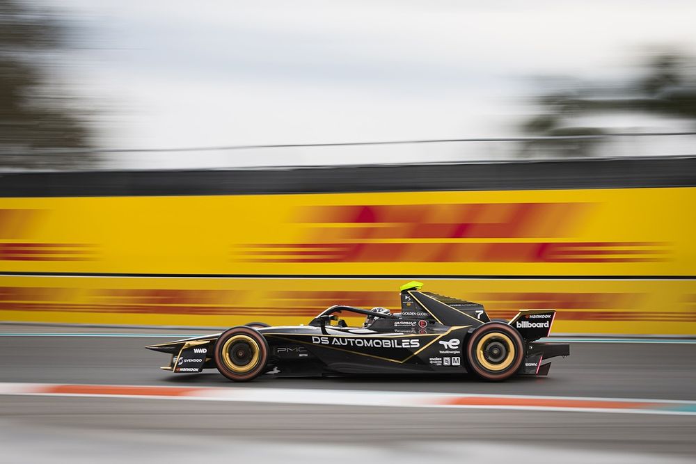 Pioggia e Prestazioni: DS Penske Testato a Miami