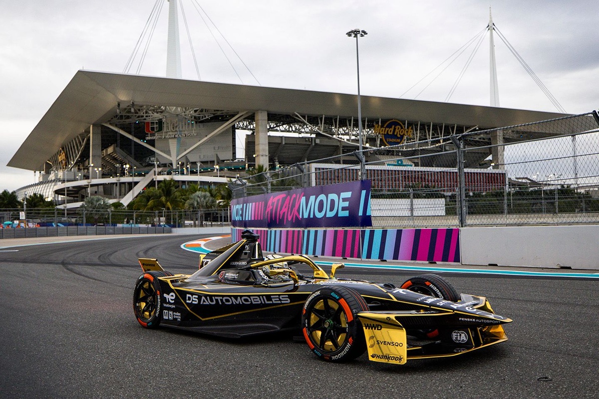 Pioggia e Prestazioni: DS Penske Testato a Miami