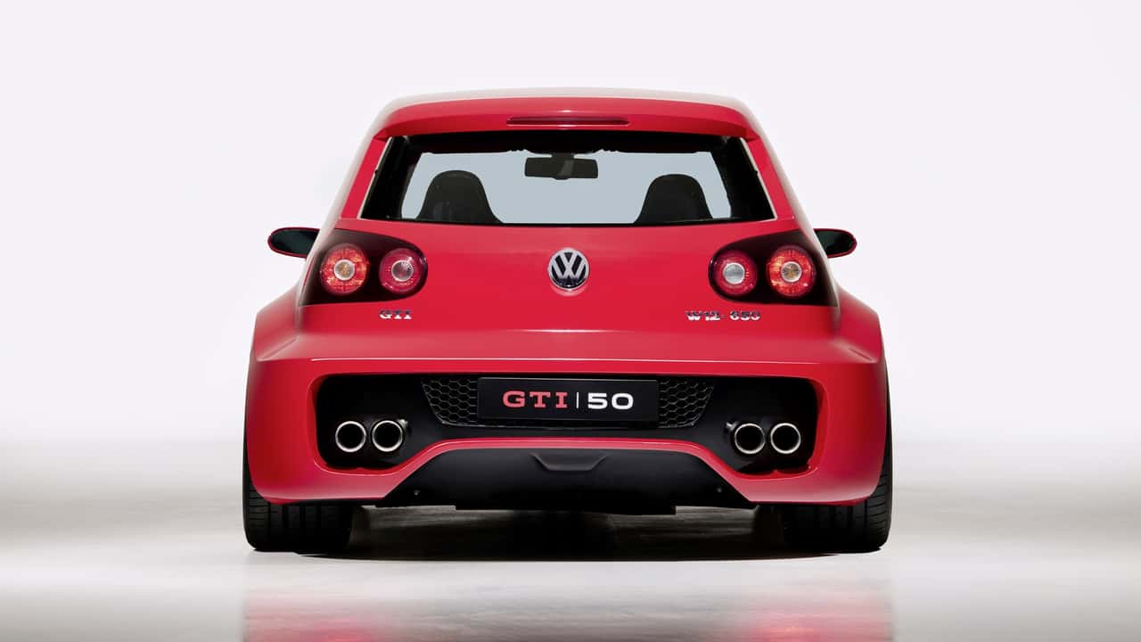 Volkswagen Golf GTI W12-650: La Rivoluzione Estrema del Compatto