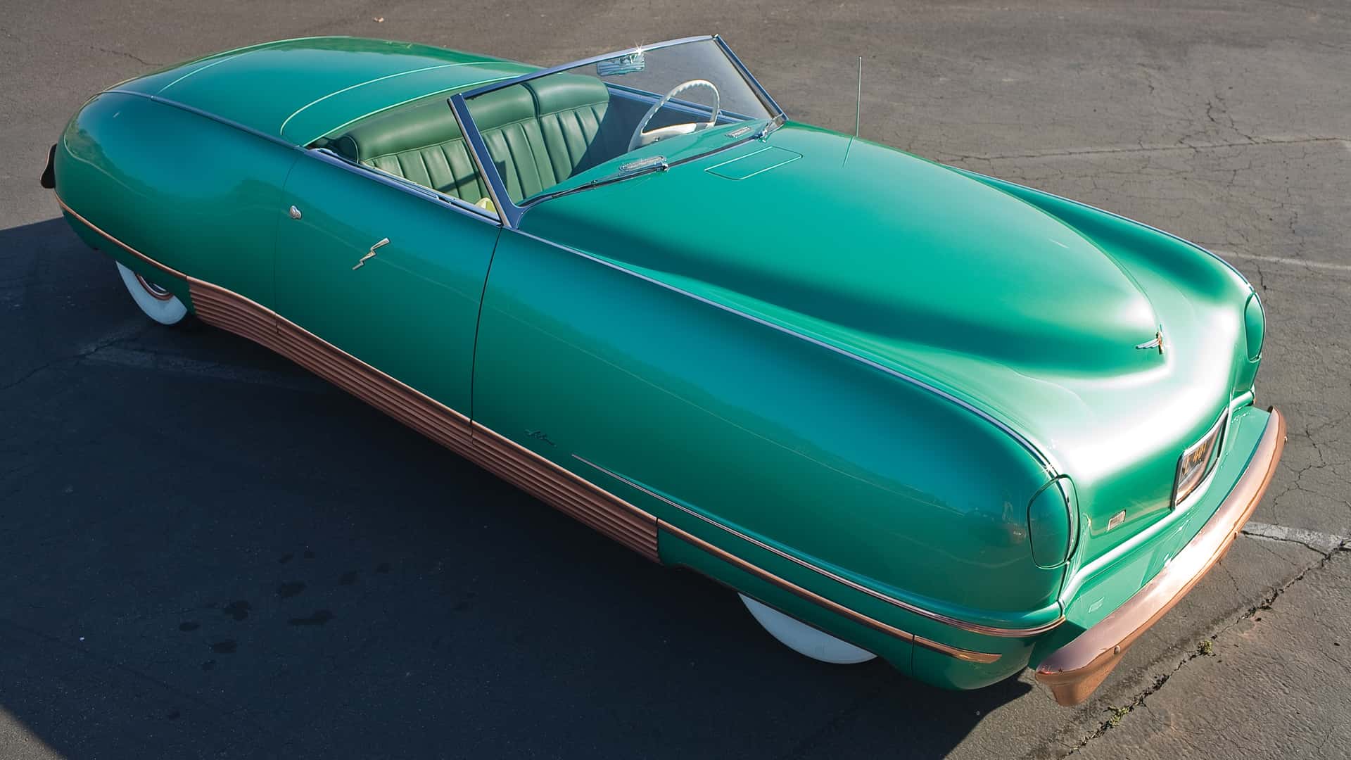 Chrysler Thunderbolt: Un gioiello tecnologico spento dalla guerra