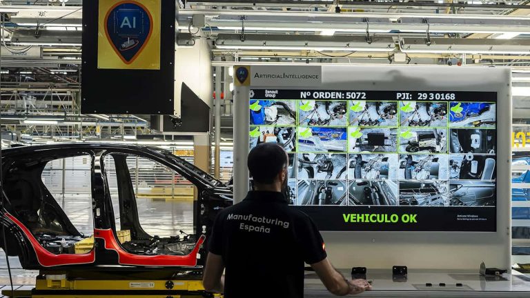 Renault entra in una nuova era con il suo piano strategico futuREady