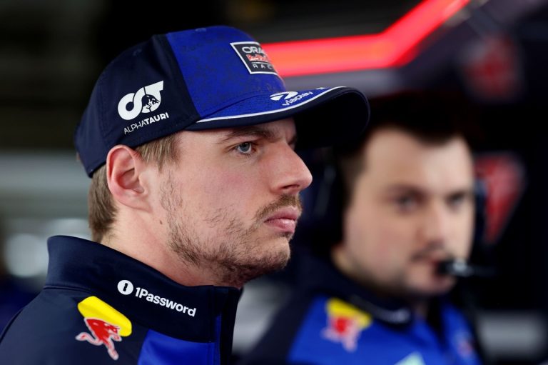 Verstappen si interroga sul suo futuro in F1