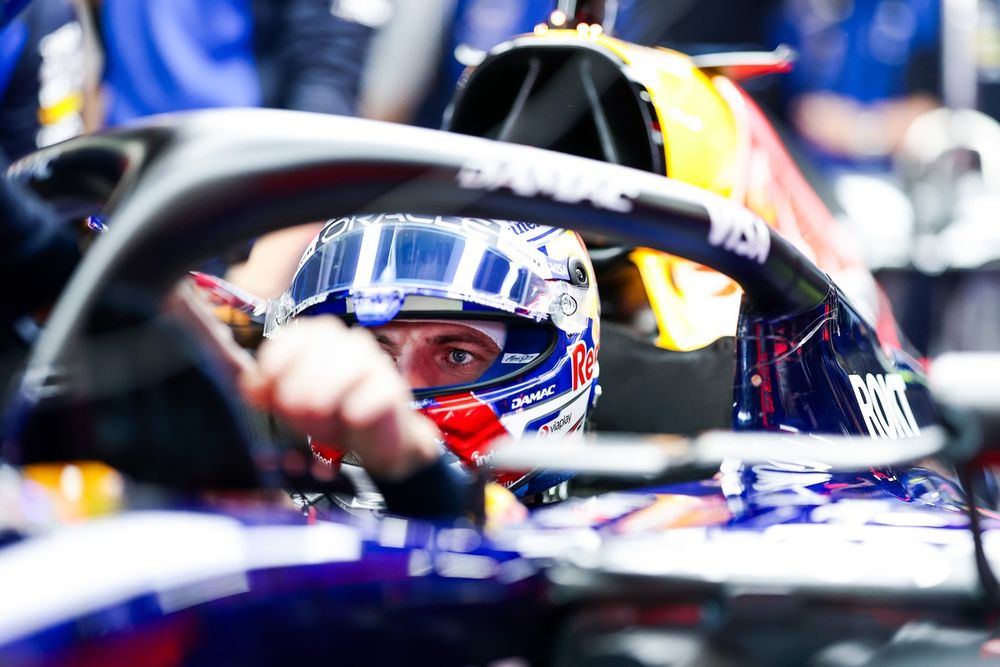 Verstappen si interroga sul suo futuro in F1