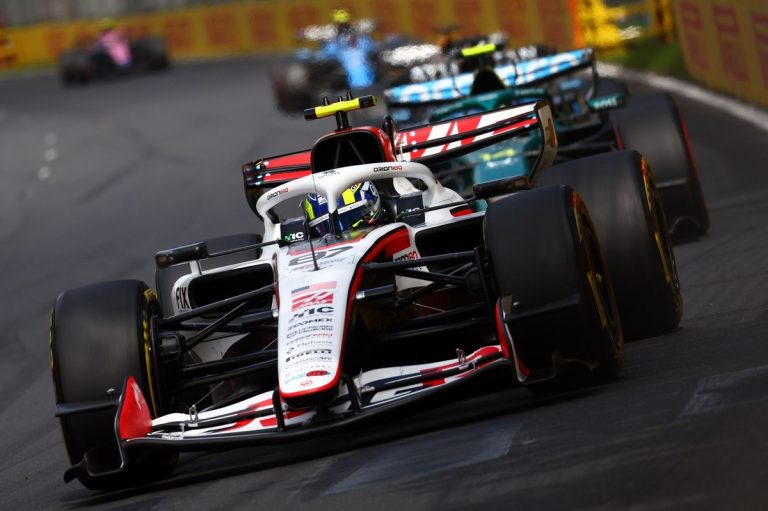 Ferrari punta sulla trasparenza: mossa strategica o necessità?