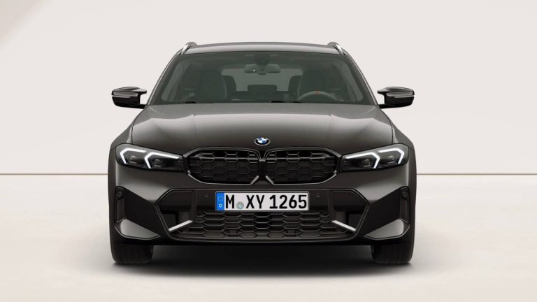 BMW M340i Black Package: l'addio in nero della Serie 3 G20