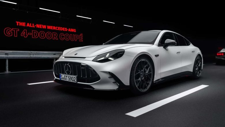 Mercedes-AMG GT 4 porte: la cavalleria elettrica è ordinabile