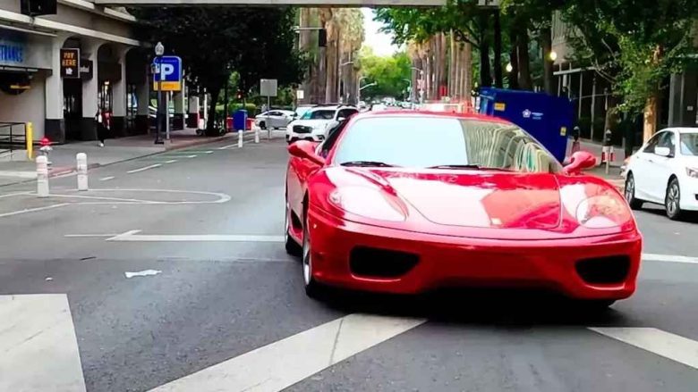 Ferrari 360 Modena: l'uso quotidiano costa davvero 15.000 dollari?
