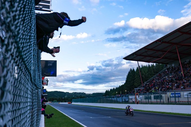 Endurance: BMW M 1000 RR, una vittoria a Spa che rilancia il campionato