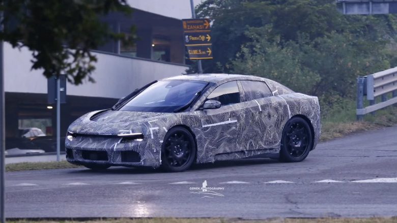 Ferrari Luce: ultimi ritocchi per l'elettrica da 1050 CV prima del debutto