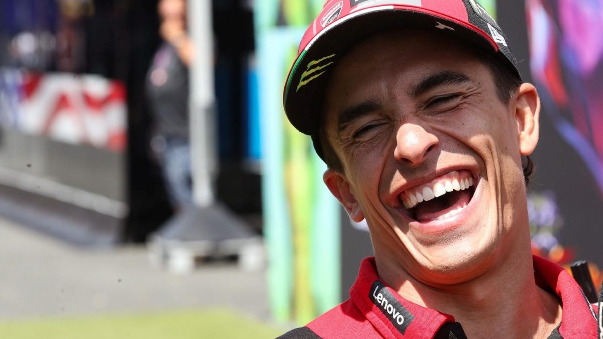 MotoGP: Márquez mette pressione, Bezzecchi risponde