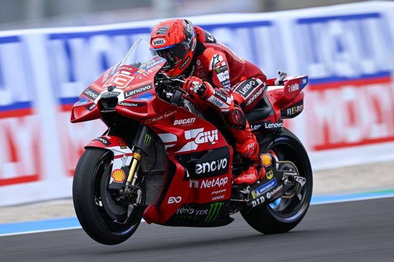 MotoGP: Márquez in pole, ma Acosta e Aldeguer sorprendono in Ungheria