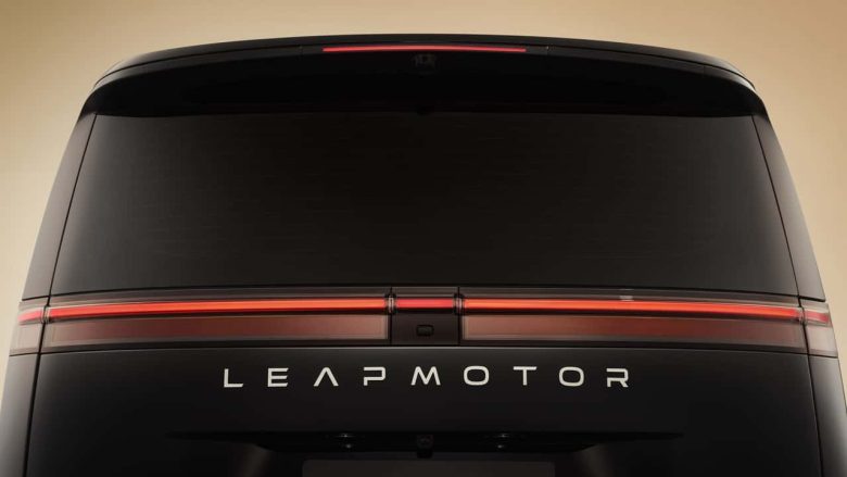 Adesso Leapmotor fa anche monovolume e costa come una compatta