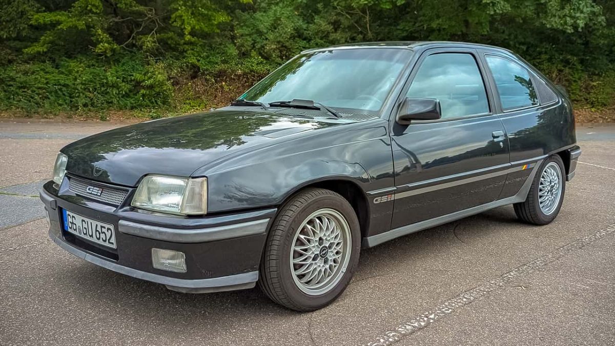 Opel Kadett GSi, la sportiva che Helmut Schmidt preferiva alla Mercedes